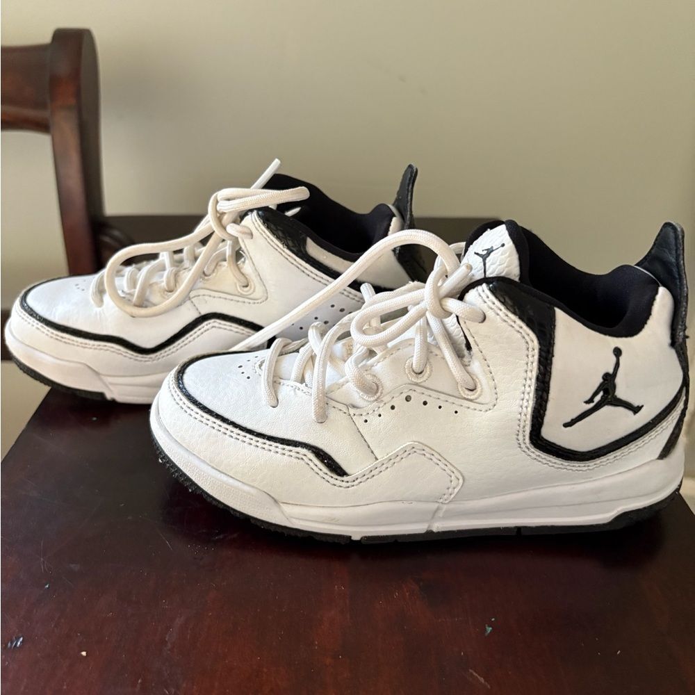 Air Jordan Courtside 23 Kids Trainers Size Toddler 11C